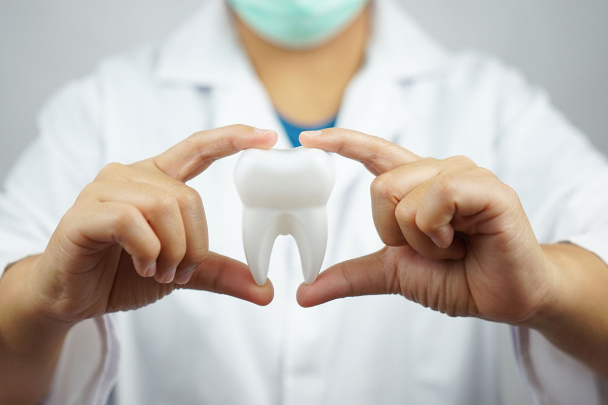 https://shifadentalperumpilavu.com/wp-content/uploads/2022/08/dental-care.jpg